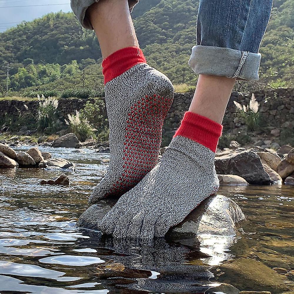 Dünyanın En Minimalist Ayakkabıları Plaj Non İçin Ayaklarınızı Yüksek Kesim Ayak Çoraplarını Serbest Bırakın