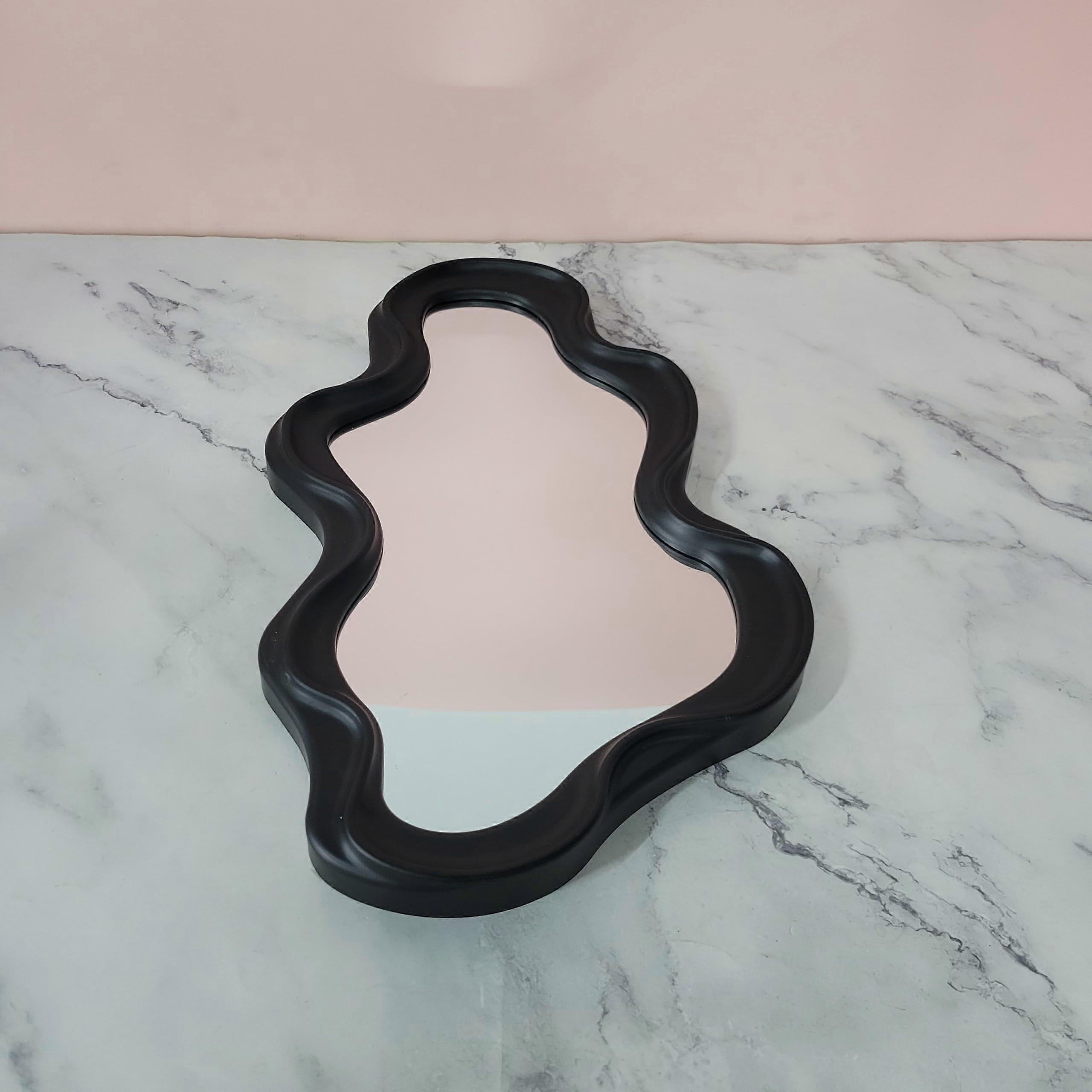 KUANRAN Decorative Mirrors – Unique, Curved Frame Design For Stylish Home Decor