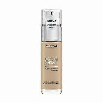 Liquid Make Up Base Accord Parfait L'Oreal Make Up (30 ml) (30 ml)