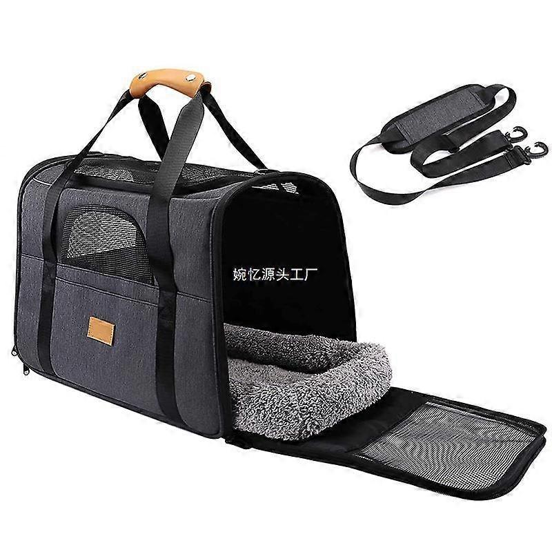 Airline approved soft-sided cat carrier bag with strap, mat and bowl