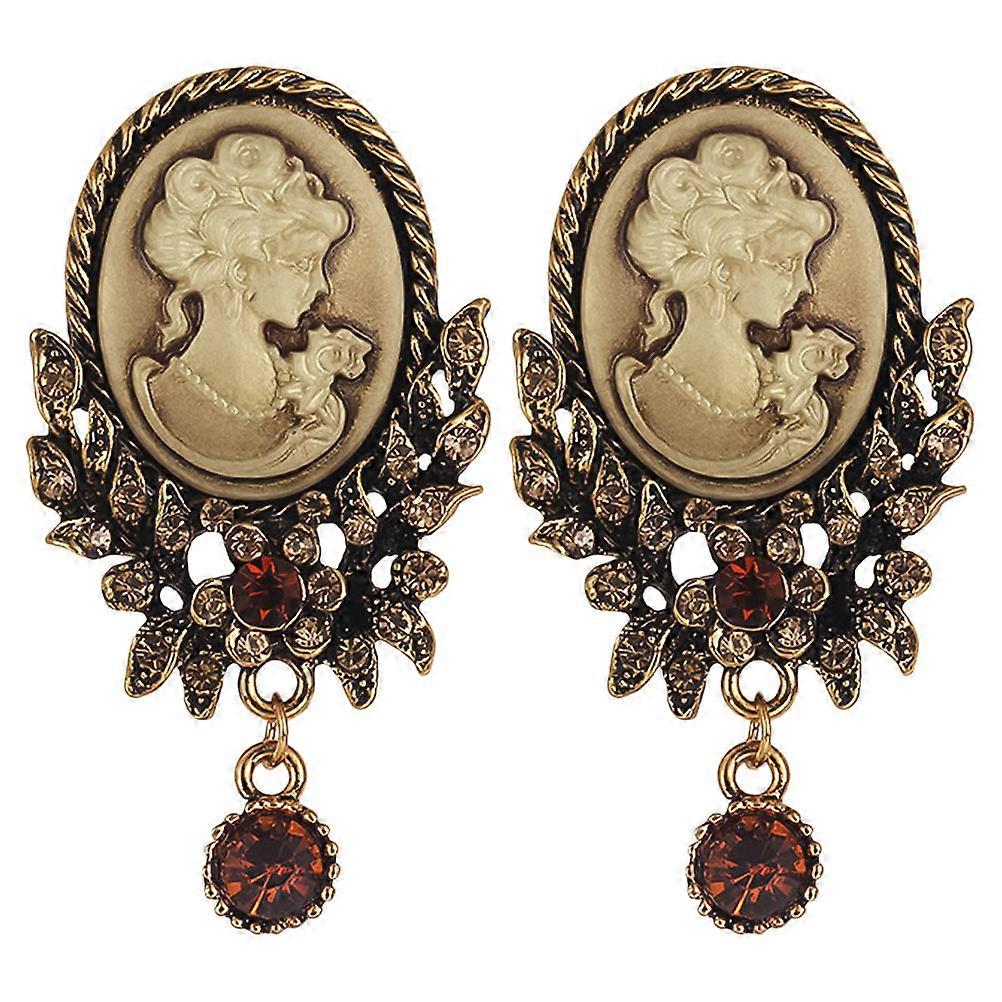 a refined and appealing product description for your **2 Pcs Elegant Retro Alloy Brooch Set**:

 

**2 Pcs Elegant Retro Alloy Brooch Set – Vintage