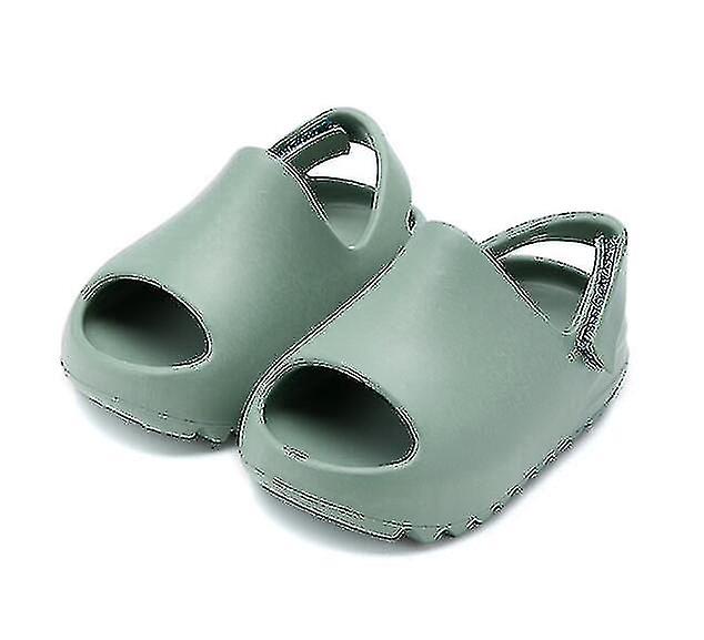 Barnas sandaler og tøfler