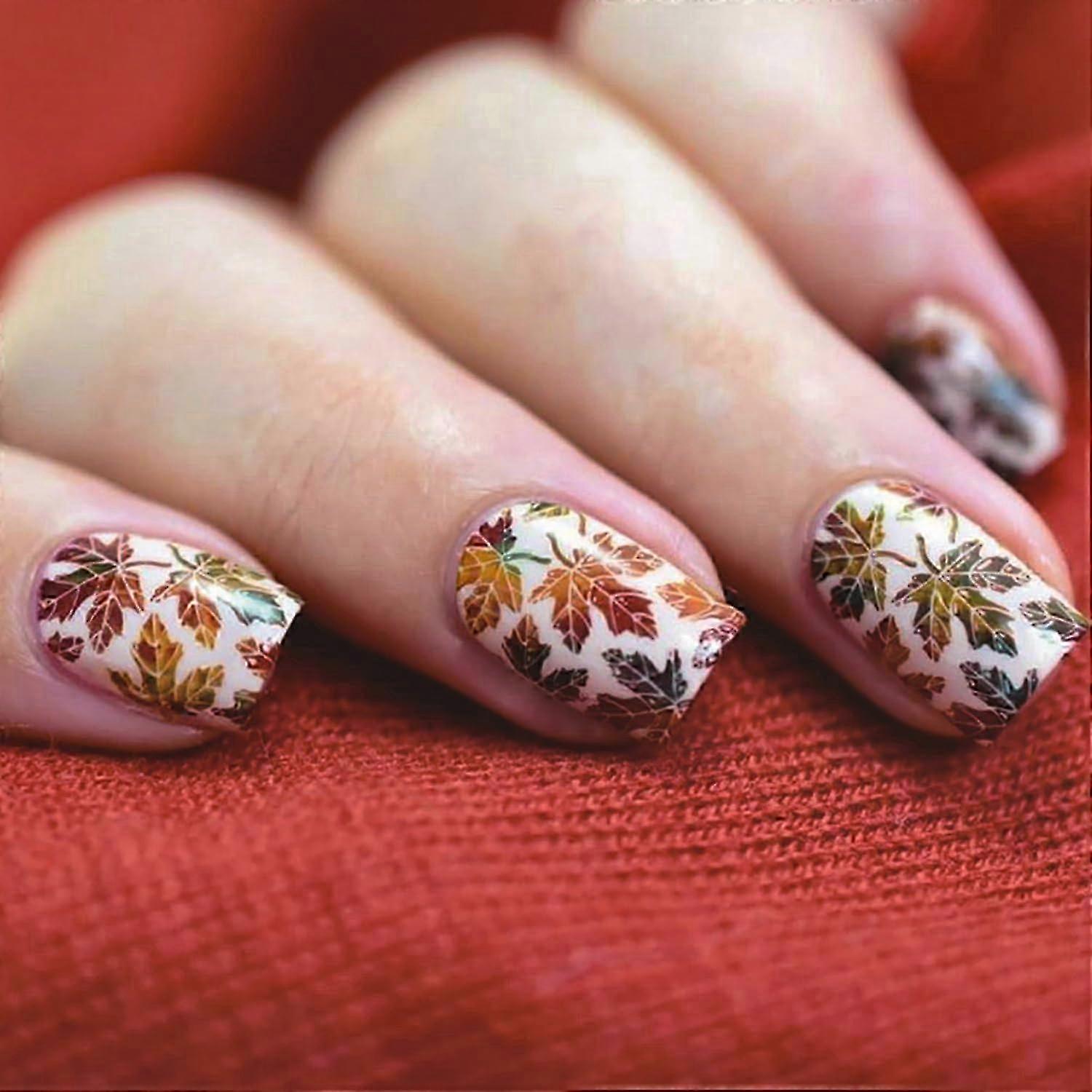 Thanksgiving Maple Leaf Press On Nails