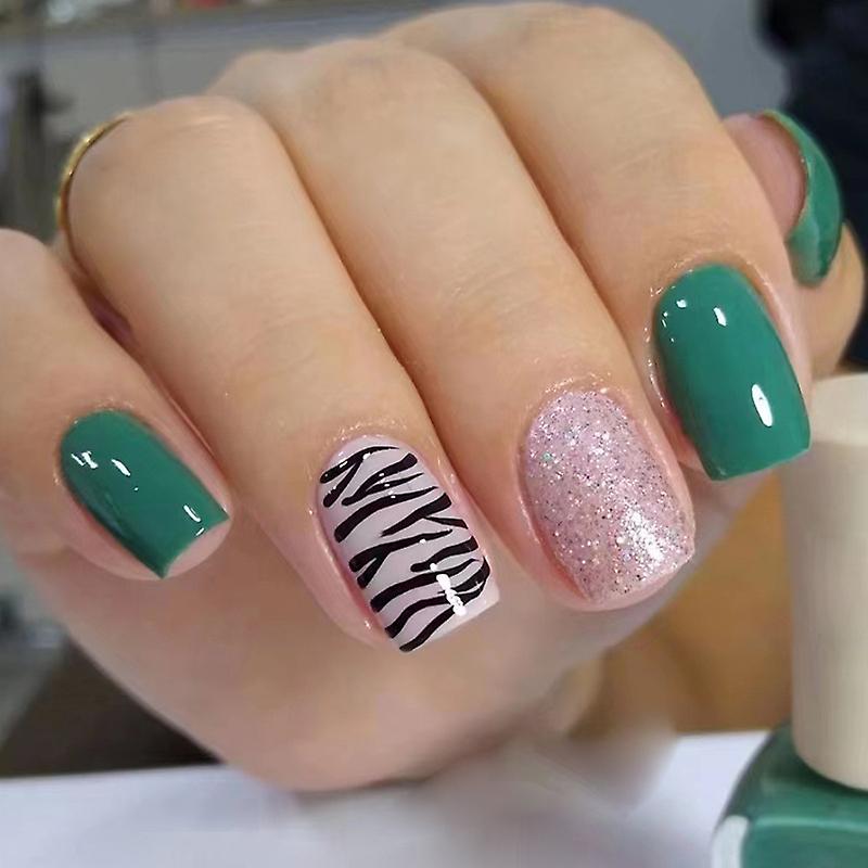 Square Green Fake Nails With Zebra Pattern Long Lasting Safe Material Waterproof False Nails
