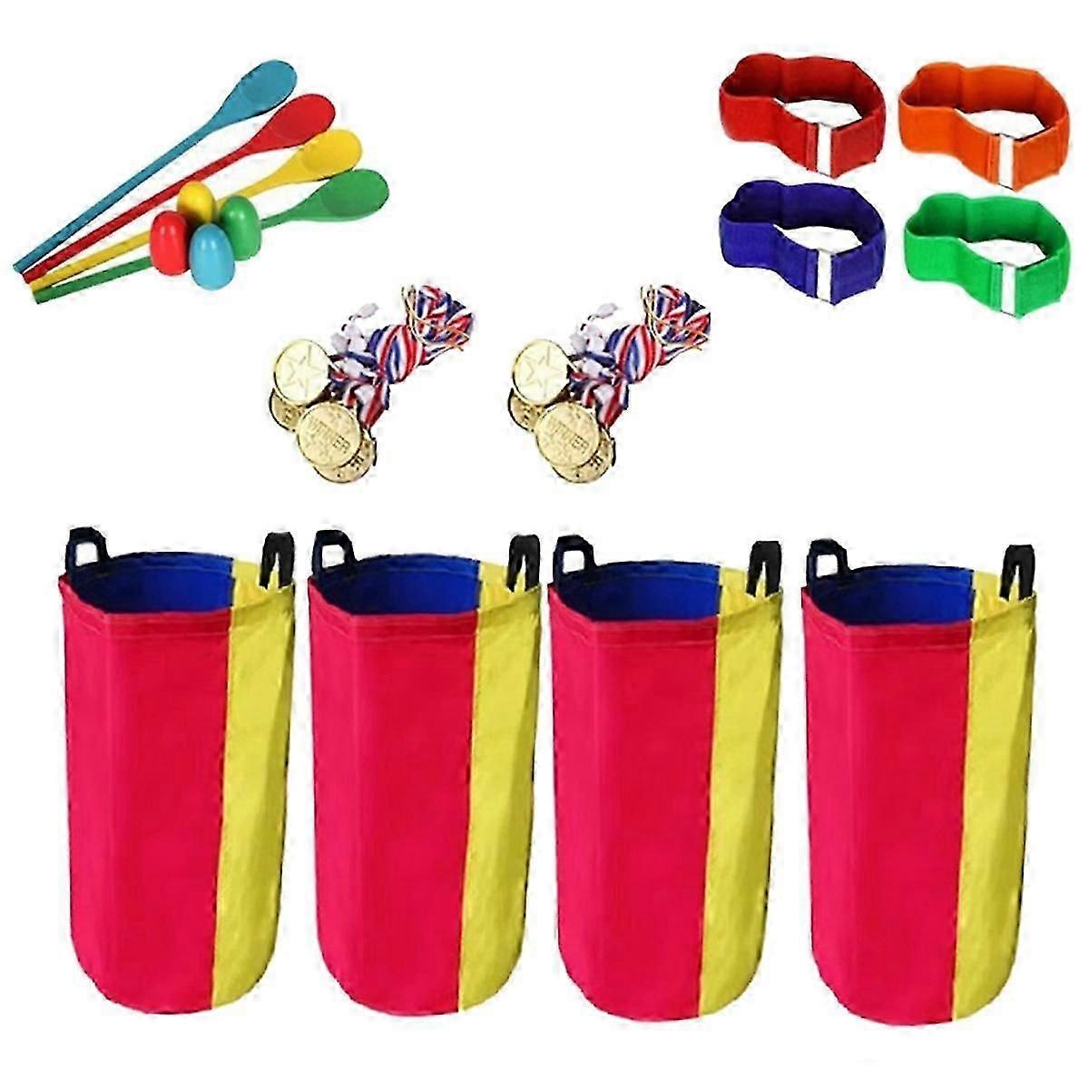 大人の家族芝生の庭のためのゲームポテトサックレース