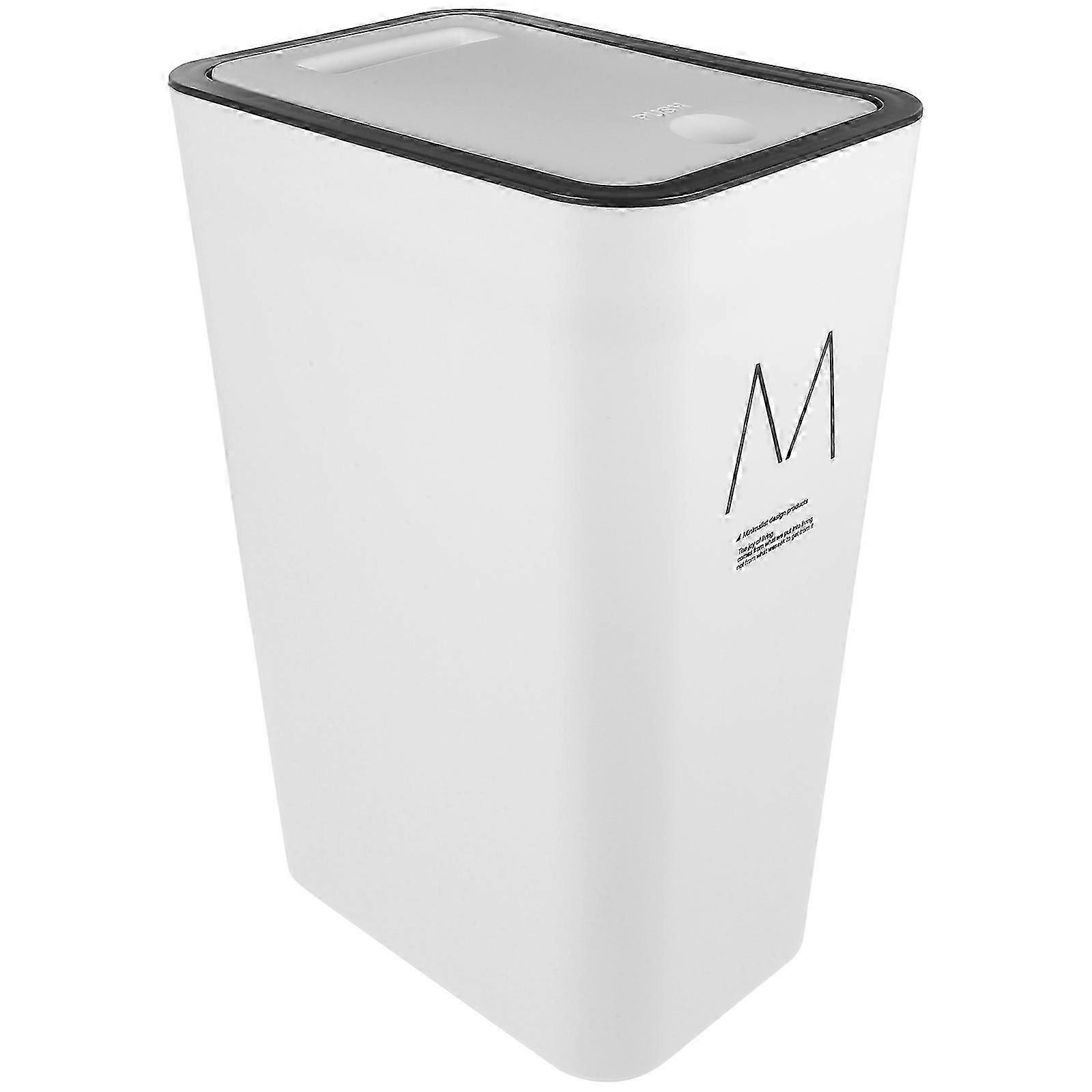 Large-capacity plastic trash can with lid, suitable for kitchen and bathroom.