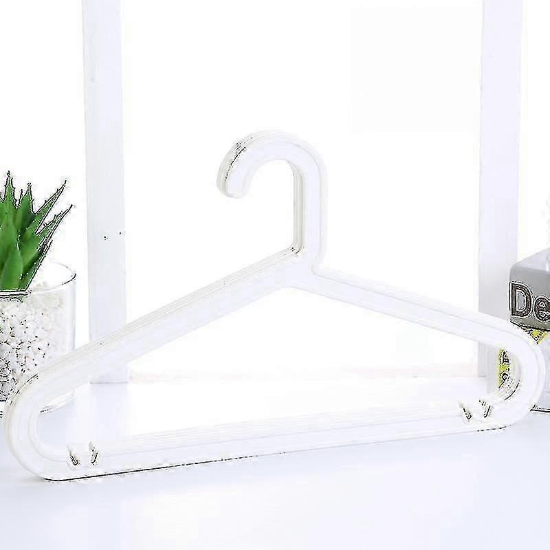 20 Pack Lightweight Shirt Hangers for Everyday Use