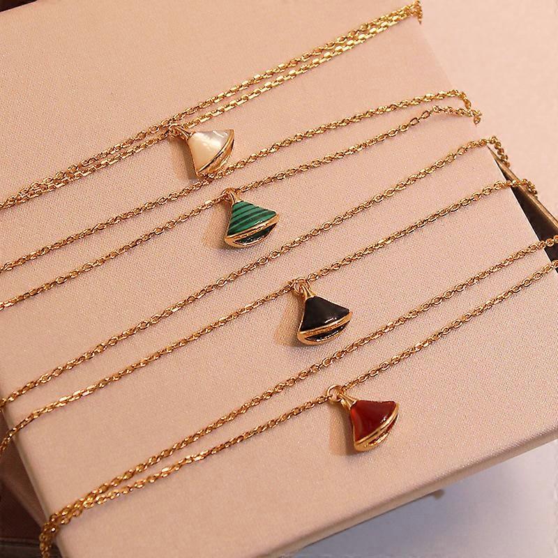 Premium Scalloped Pendant Bracelets Ladies