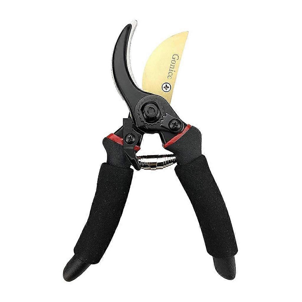 Since then, he approaches the landscape tool and snuggles up with the Kuhn steel.
