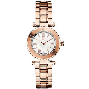 R.gc mini rose Swiss Quartz Analog Women's Watch with Stainless Steel Bracelet in Gold Plated X70020L1S