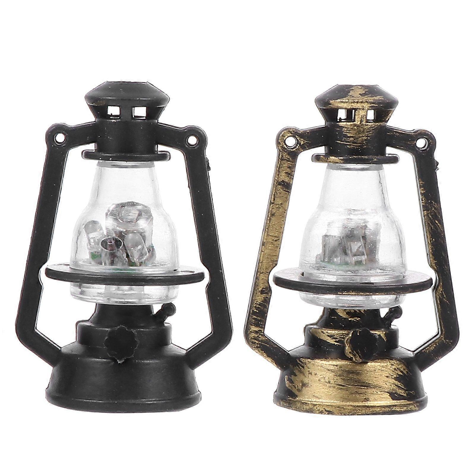 2Pcs Doll House Kerosene Lamps Miniature Lantern Models Retro Photo Props
