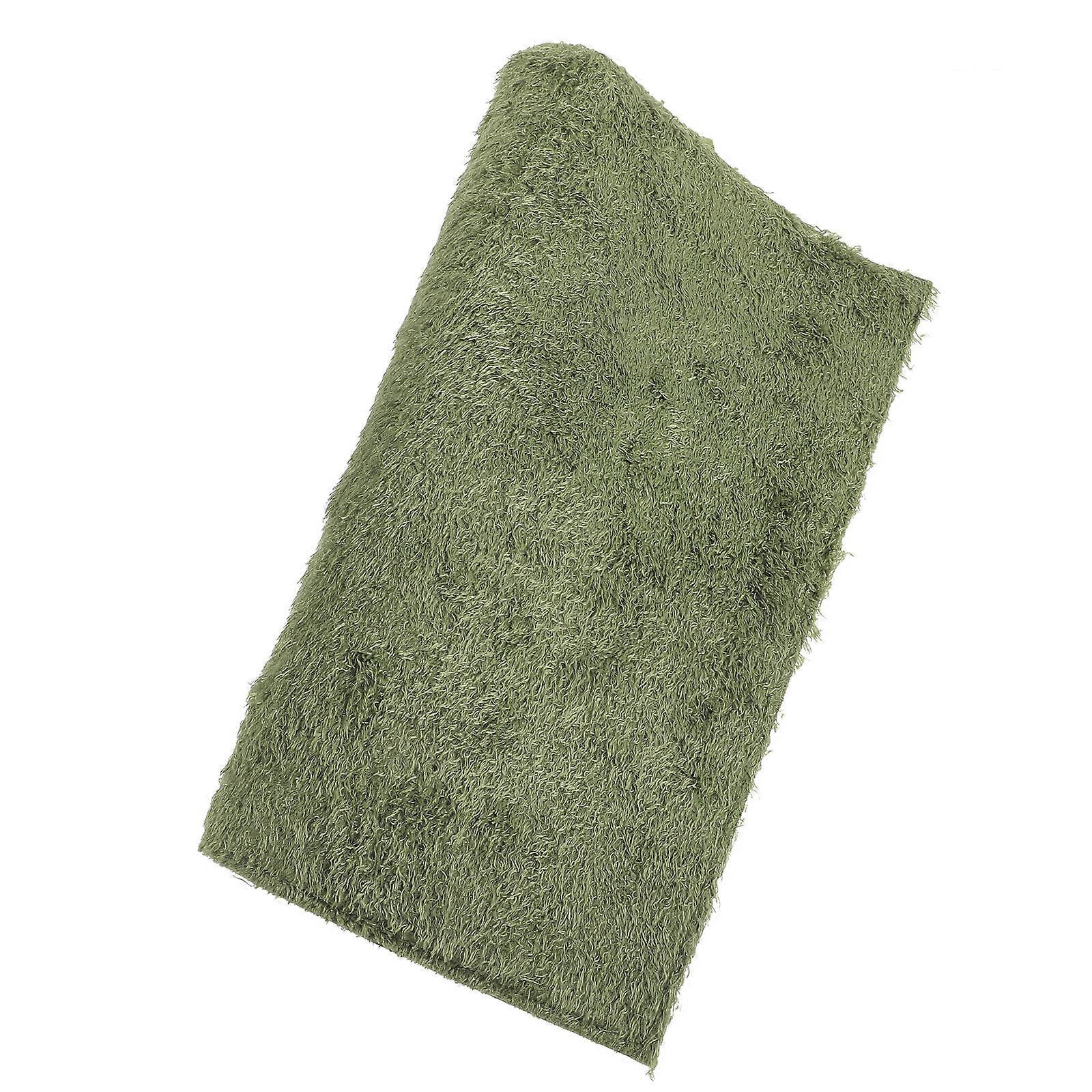 Realistic Reptile Mat Artificial Grass Carpet for Terrariums, Moisture Retaining, Odor Reducing, Easy to Clean for Turtles, Snakes, Lizards, and