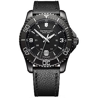 Victorinox maverick Swiss Quartz Analog Man Watch with Cowhide Bracelet V241787