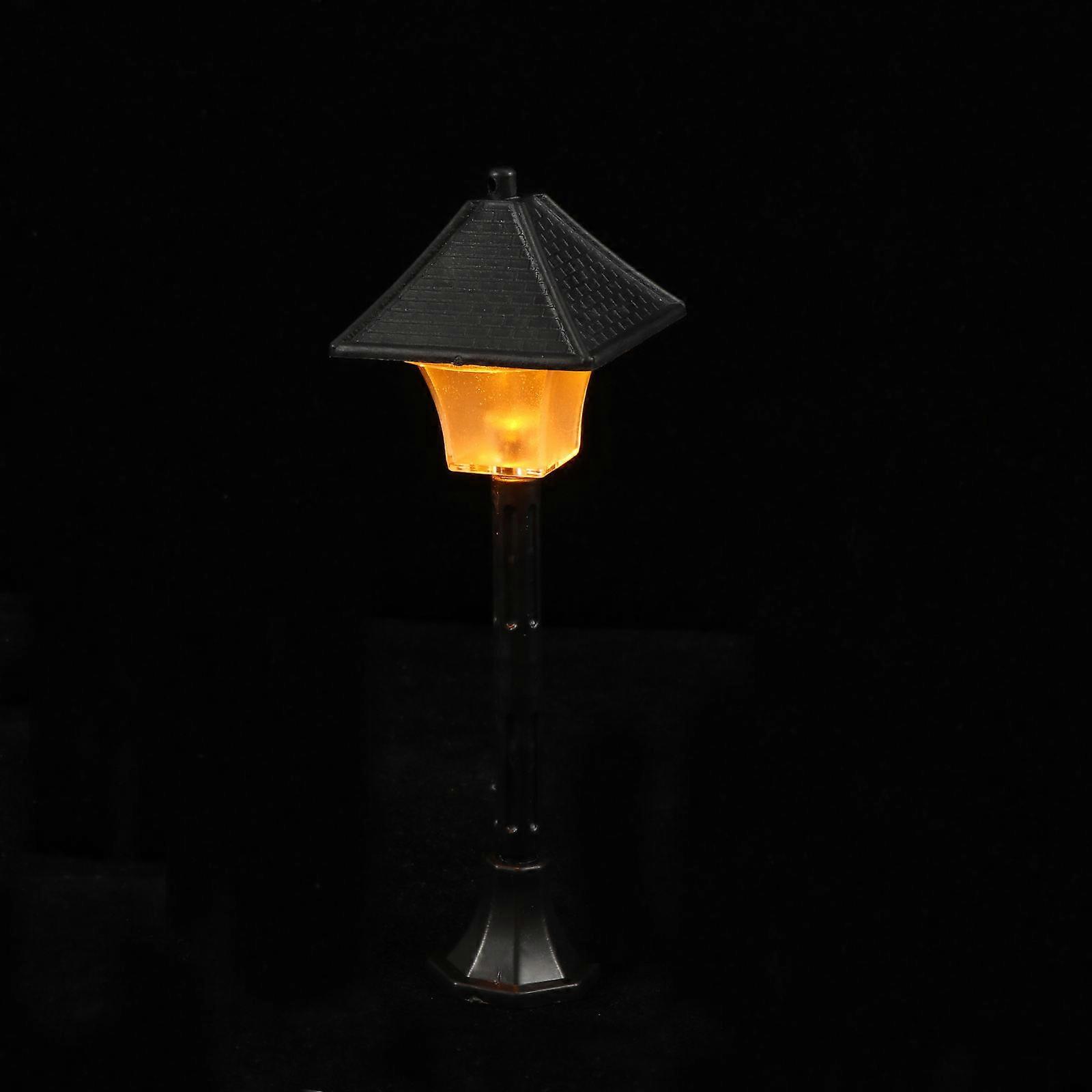 Mini Scene Lamp Miniature Street Lamp Model Railway Layout ABS Material 13.5X4.5X4.5CM Diy Supplies 2Pcs