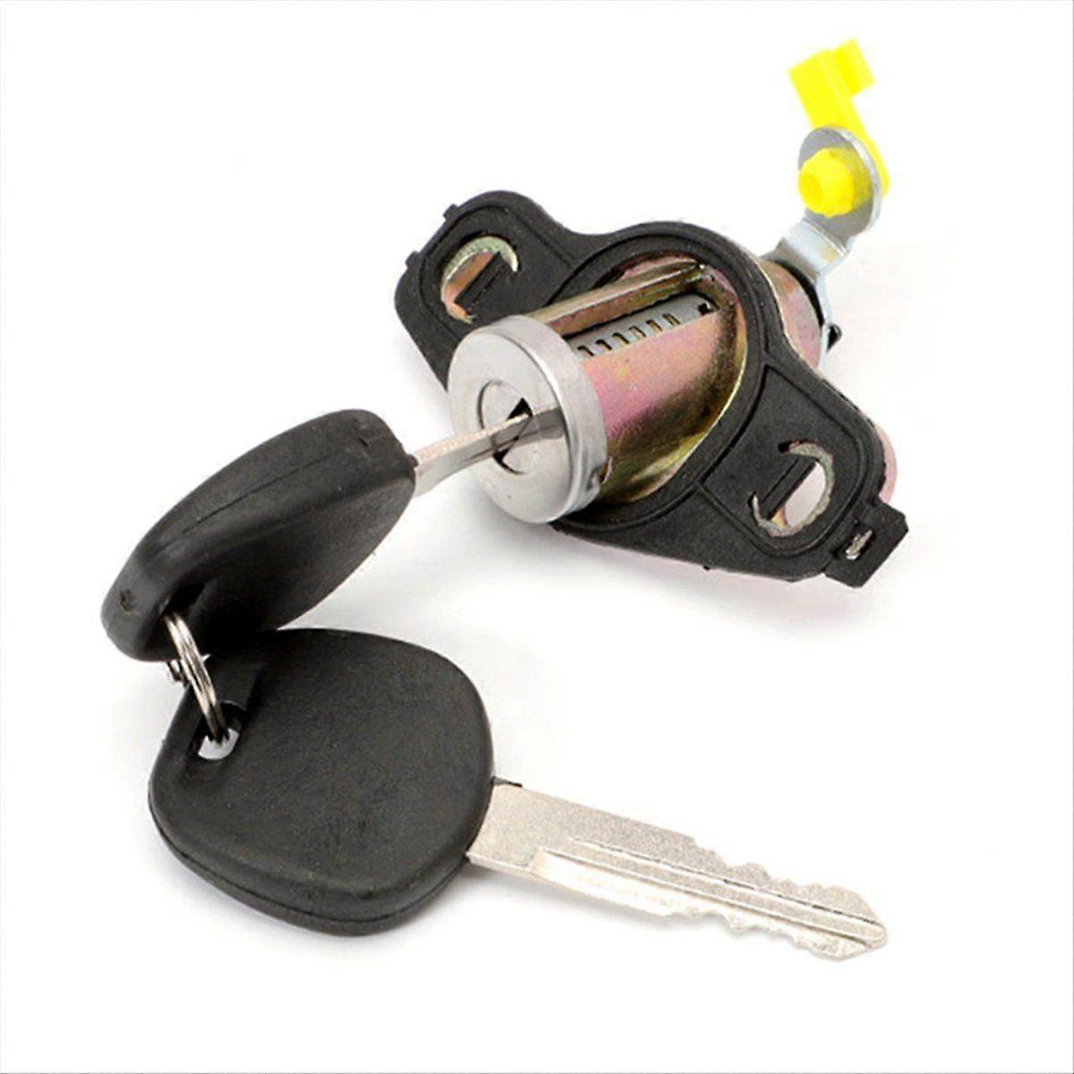 Trunk Lid Lock Cylinder with Keys for Matrix 1.8L L4 2003-2008 Replace 69055-02030 Accessories