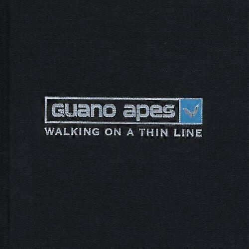 ذرق القردة تمشي على خط رفيع قرص مضغوط محسن