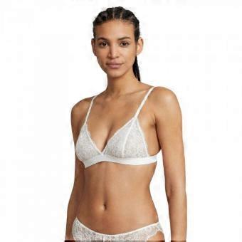 Soutien-gorge triangle en dentelle, collection femme Ralph Lauren.