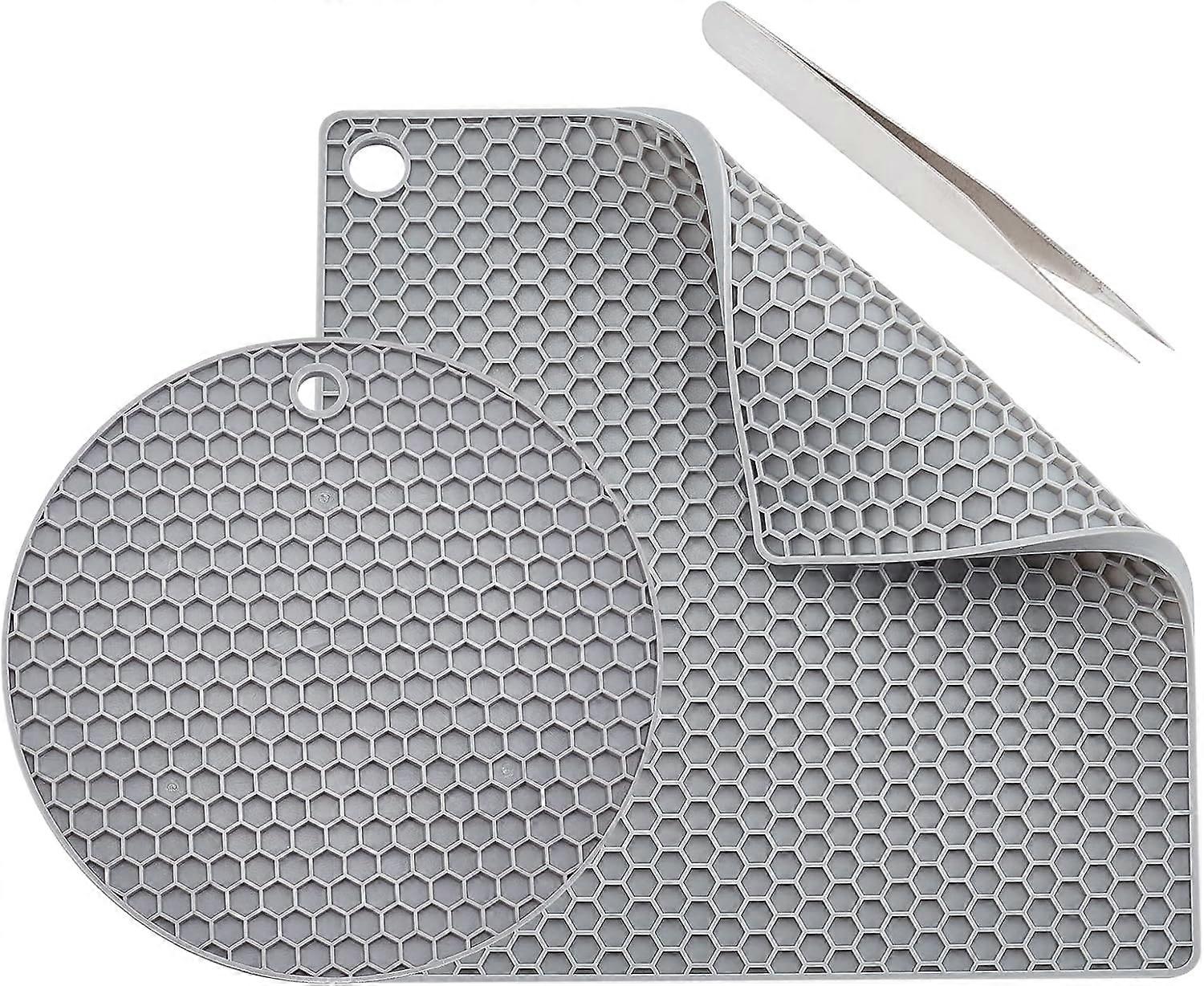 2 Styles Silicone Doming Mats Round Square Resin Doming Mats Heat Resistant Synthetic Rubber Honeycomb Gray Pads Trays Tweezer for DIY Jewelry Making 