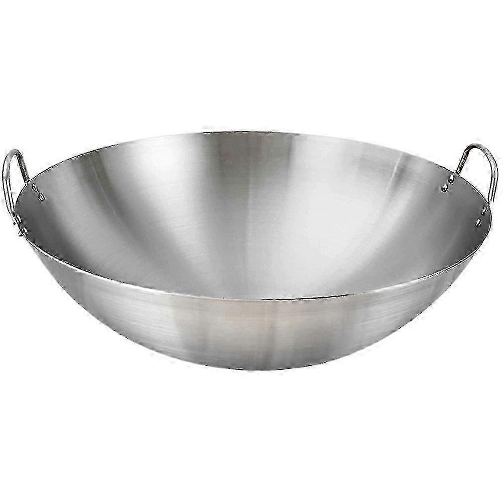 Hammered iron wok for durable performance with flat base