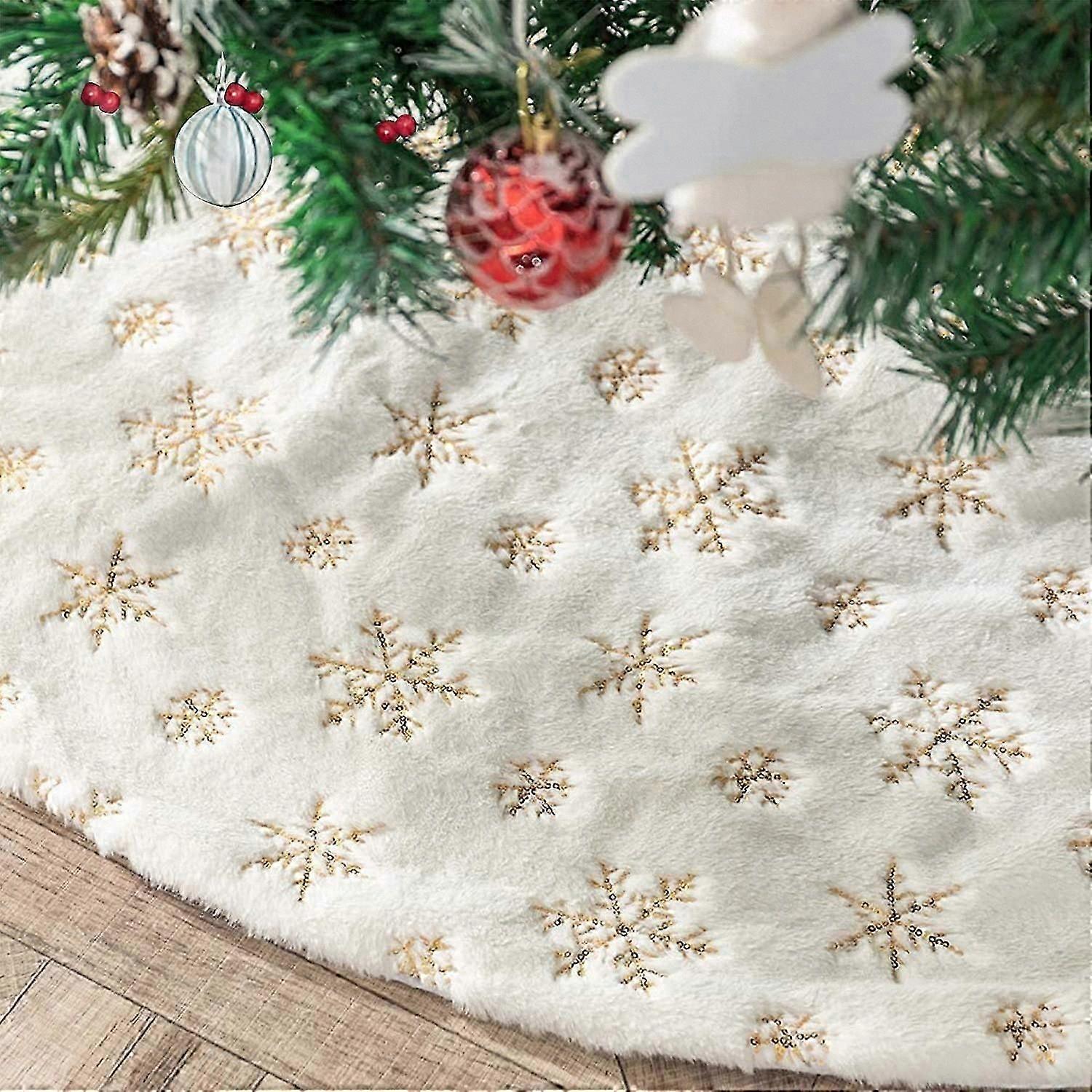 Festive Tree Skirt for Holiday Decor