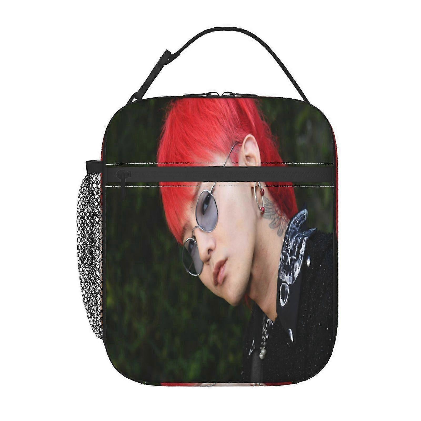 Innovative All-in-One Lunch Boxes with Built-in Cutting Board, Perfect for Outdoor Enthusiasts and Compatible with Certain Brand Products