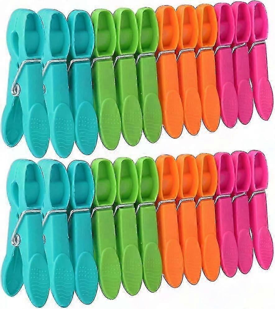 Plastic Clothes Pegs with Durable Spring