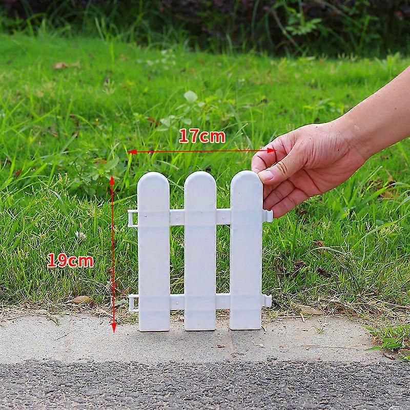 Plastový plot záhradný plot biely Hnedý plot PVC dvorný plot projekt komunitného zeleného plotu