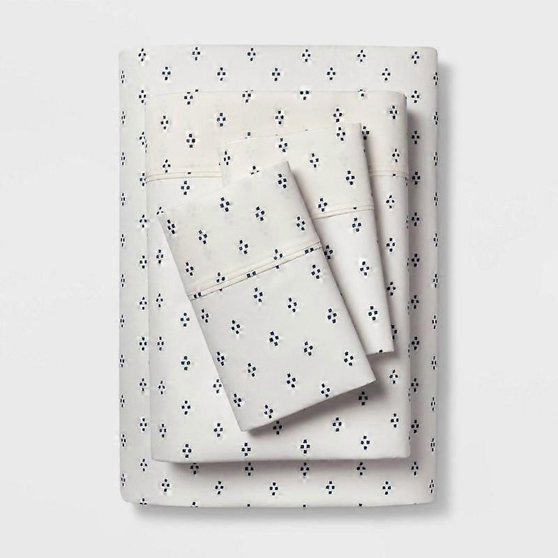 400 Thread Count Dot Print Performance Sheet Set - Threshold