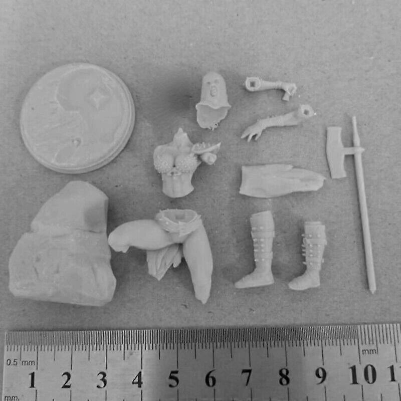 Amyra Executioner 1 Resin Figures 1/24 Scale 75mm Assemble Model Kit Unassembled and Unpainted Diorama Toys