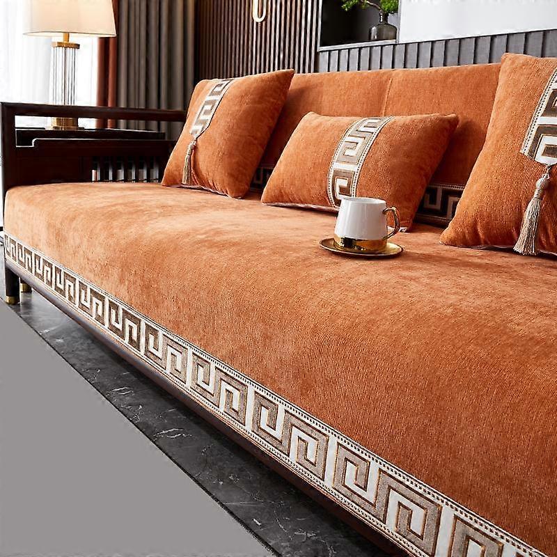 Sofa mats are universal all year round, pet friendly, slip resistant, scratch resistant, and dirt resistant. They are machine wa