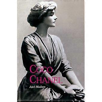 Coco Chanel, historia de una mujer