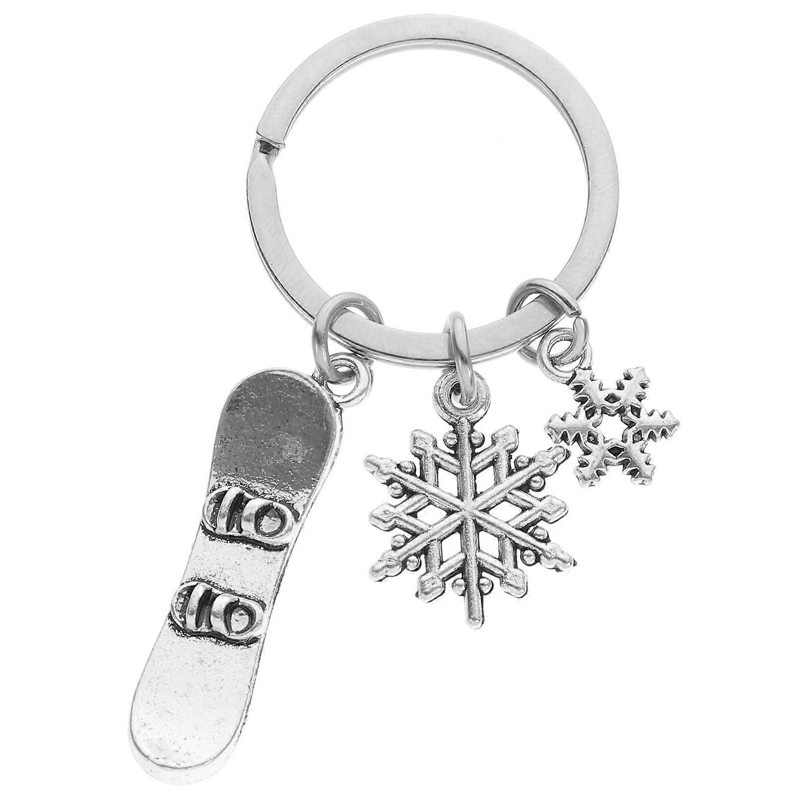 Snowflake Keychain Pendant Keychain Winter Sports Theme Keychain Metal Keychain (Snowboarding)