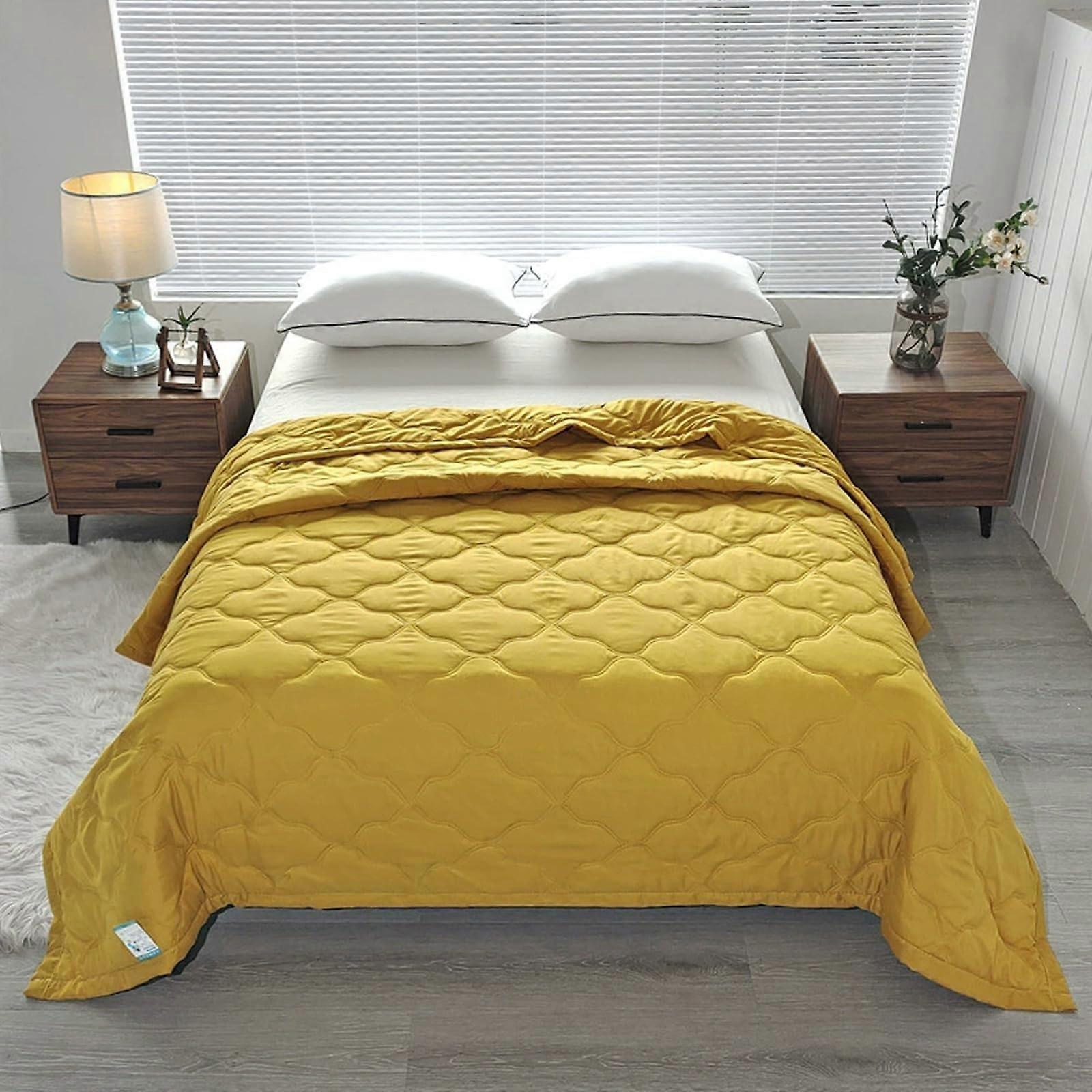 Lightweight Quilted Bedspread Solid Yellow Plaid Patchwork Washable Summer Duvet Comforter Blanket 180x200cm