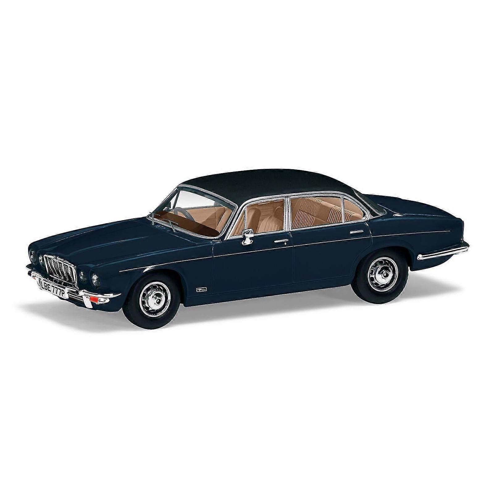 Jaguar XJ6 Series 2 fröccsöntött modell 1:43 méretarány sötétkék GGZG SZRH A-F