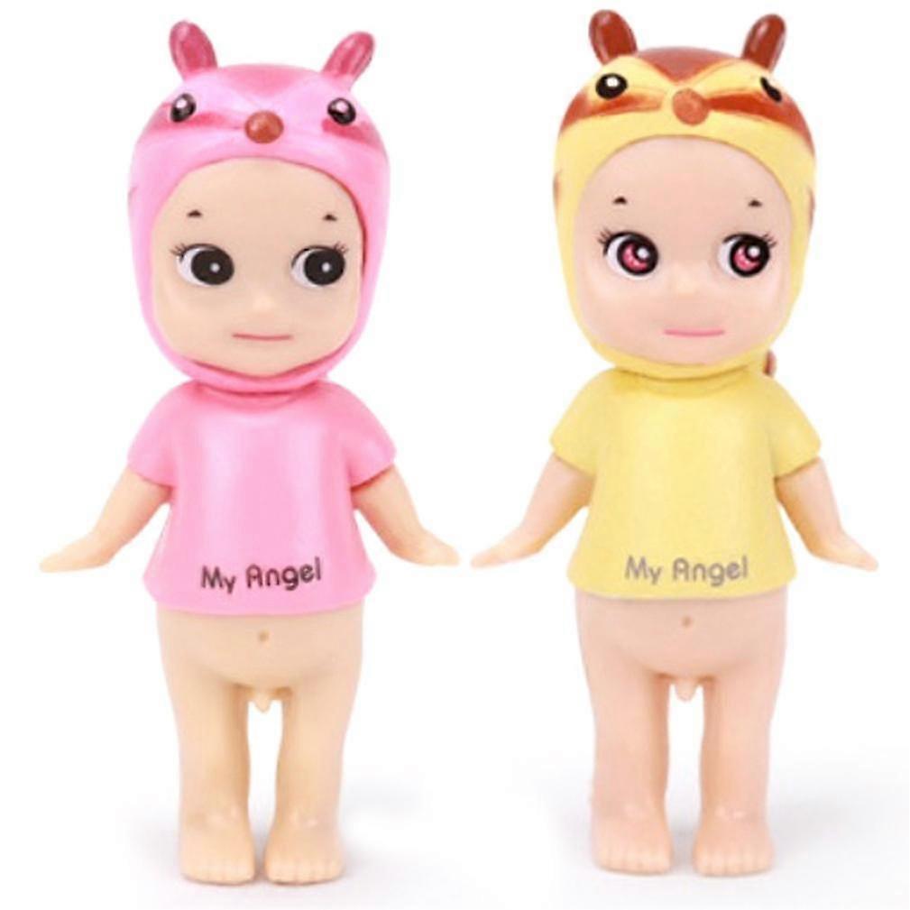 2個のリスカビッドエンジェルフィギュアおもちゃ