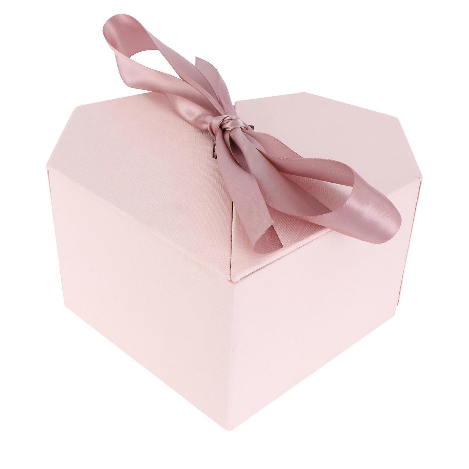 Present Box Pink Heart Shaped present Box Creative Christmas Present Case Candy Box For Valentine's Day Mother's Day Presentation 1Pc