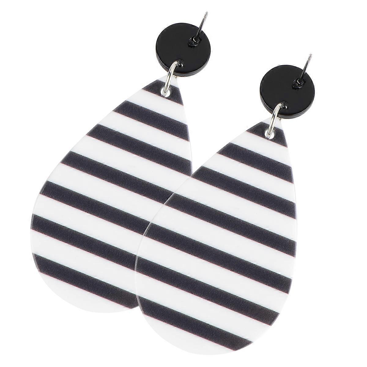 White Plastic Striped Earrings for Ladies Great for Decoration and Gifting 1 Pair