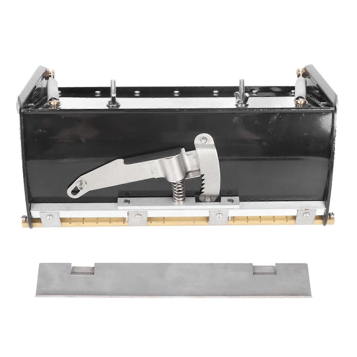 Feature:
1. MAIN PURPOSE: Wallboard finishing box, whether you are applying a first coat of fill or 