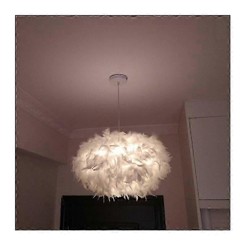 White Feather Chandelier E27
