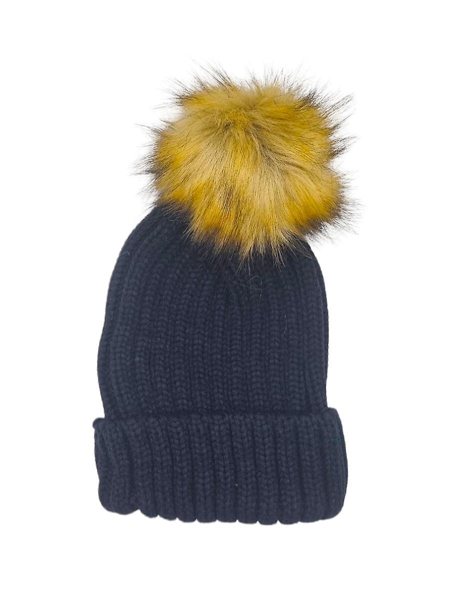 Black hat with fur ball 