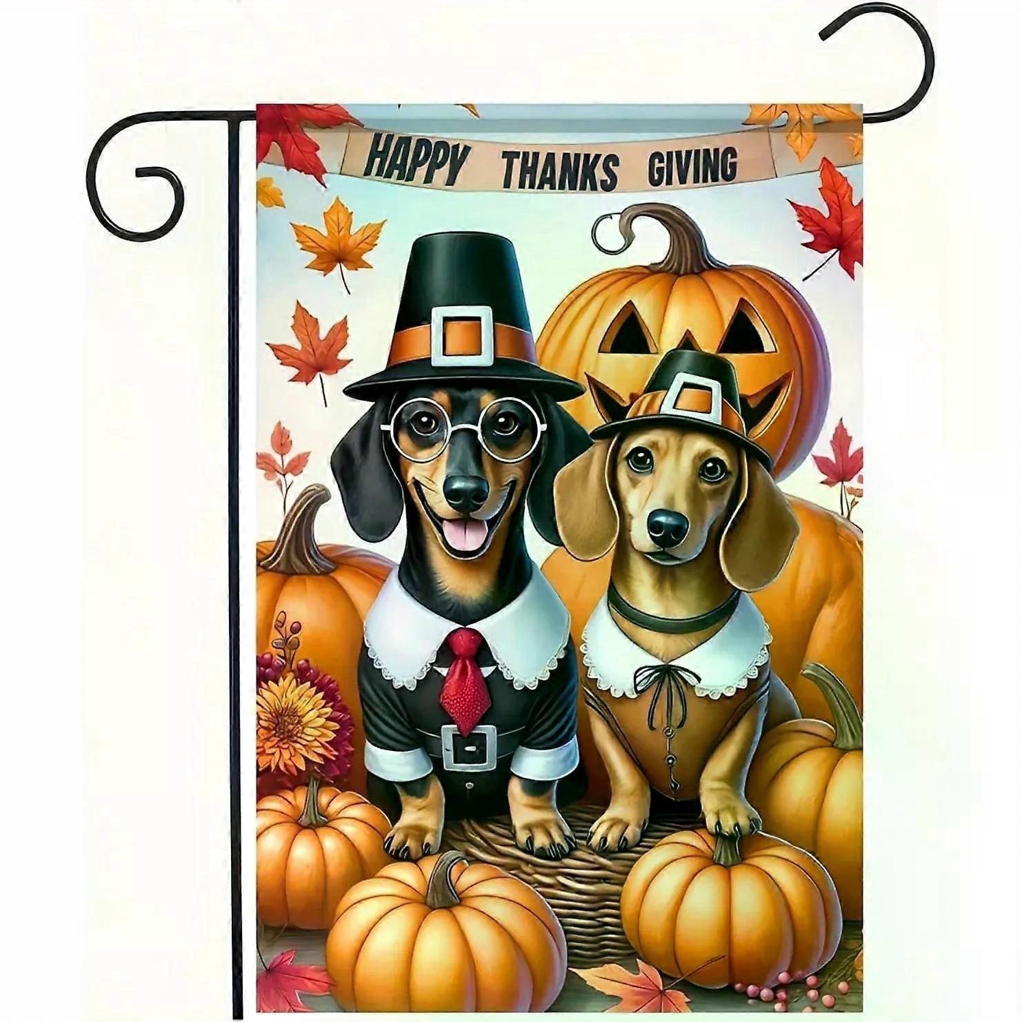 Steag de grădină cu mesajul Ziua Recunoștinței, cu câini teckel drăguți de Ziua Recunoștinței în pălării de pelerini, față-verso pentru curte exterioară