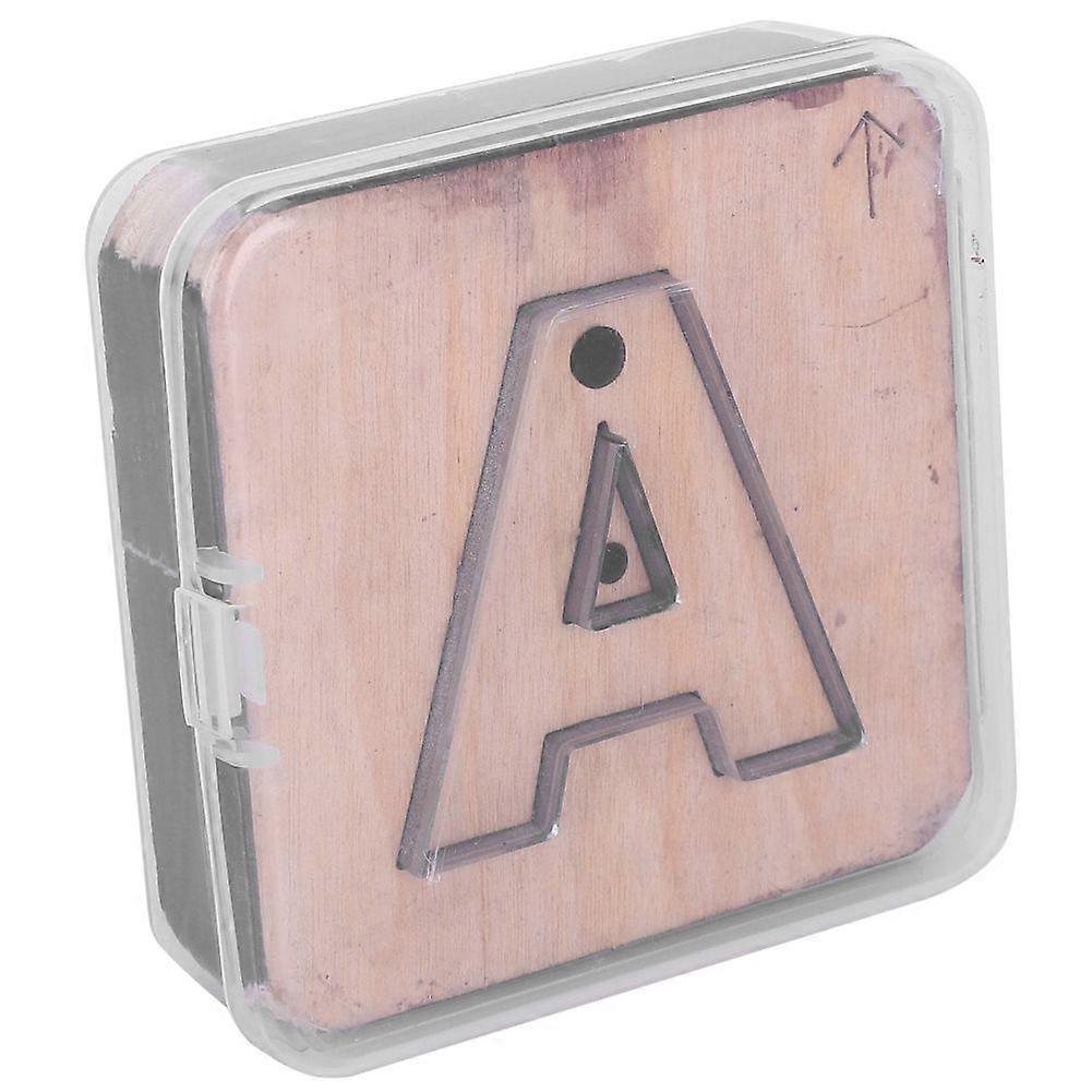 2025年最新モデル大文字レザークラフトパンチングツールホールパンチャー