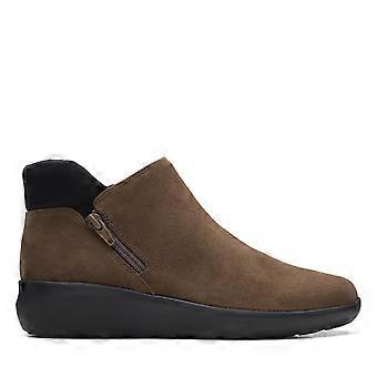 Clarks Adult Womens Kayleigh Mid Lifestyle Sneakers