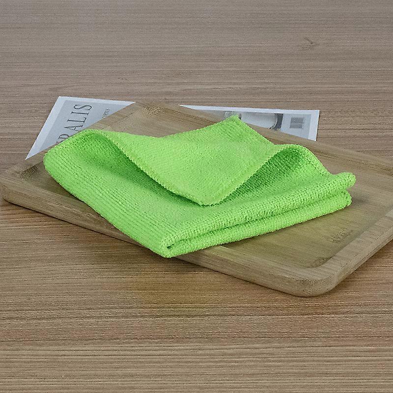 4 green microfiber cleaning cloths (30x30cm)