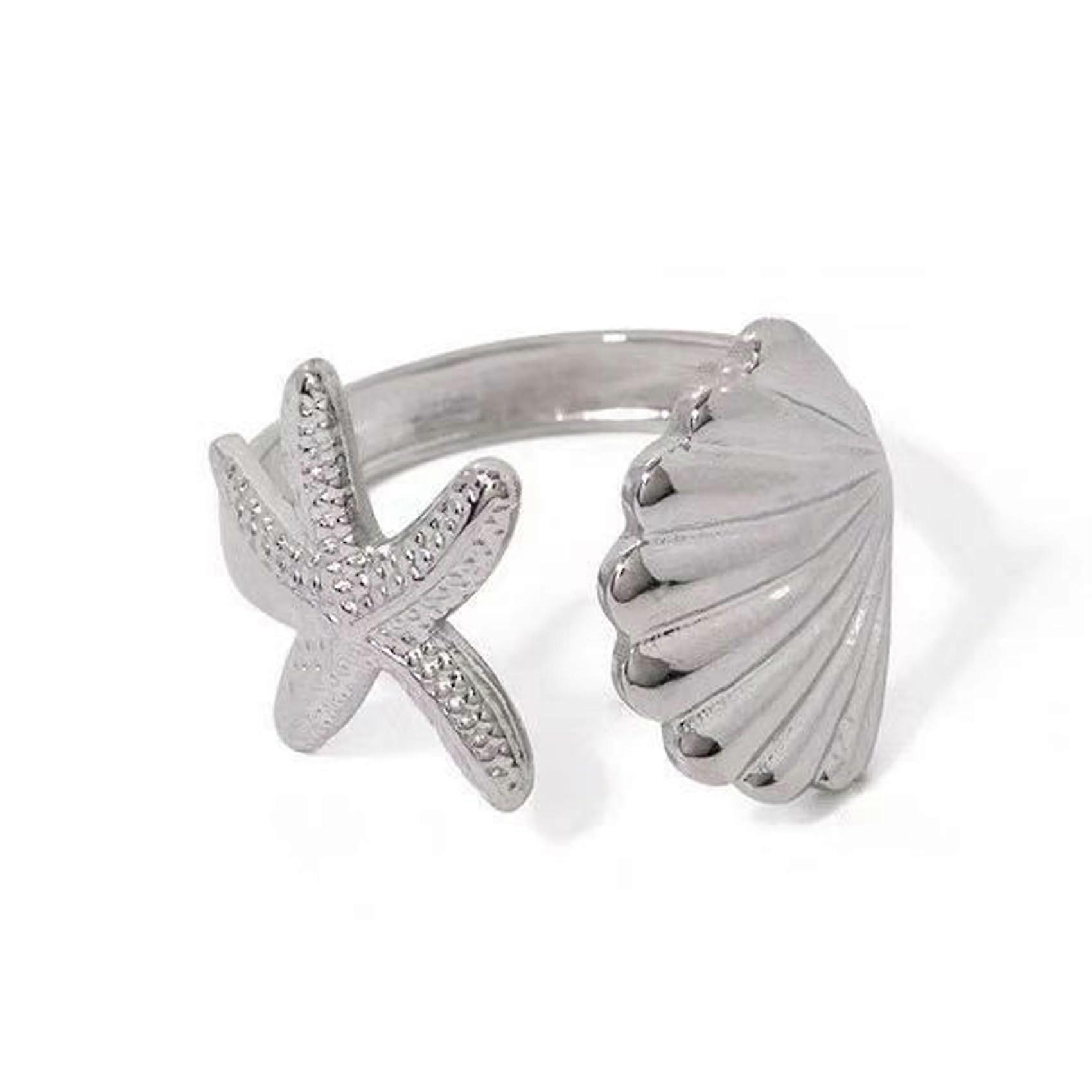 Golden starfish ring for women.