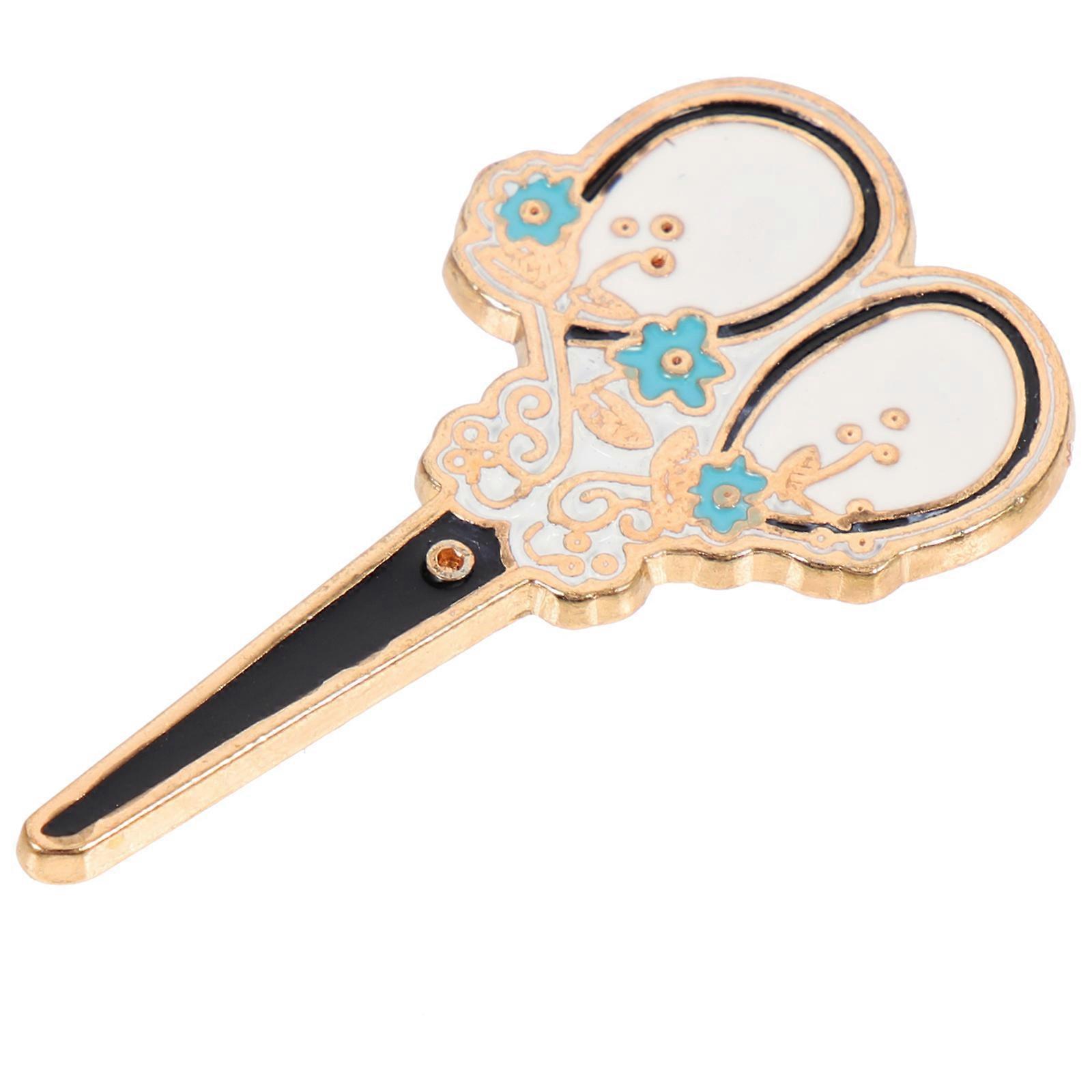 Versatile Sewing Tool with Magnetic Needle Minder for Neat Workspace