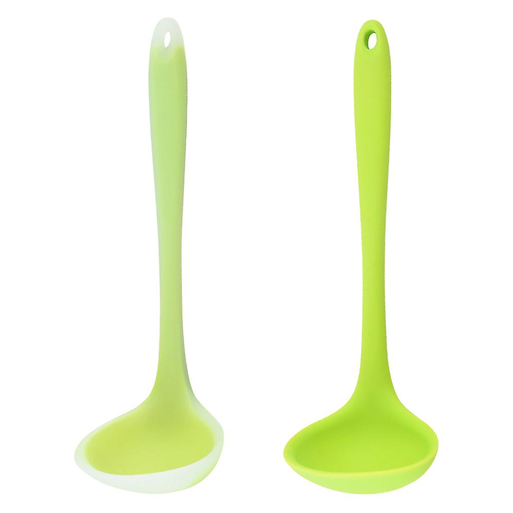 Large Non-Stick Seamless Rubber Kitchen Spoon With Non-Slip Solid Long Handle For Cooking-Style4