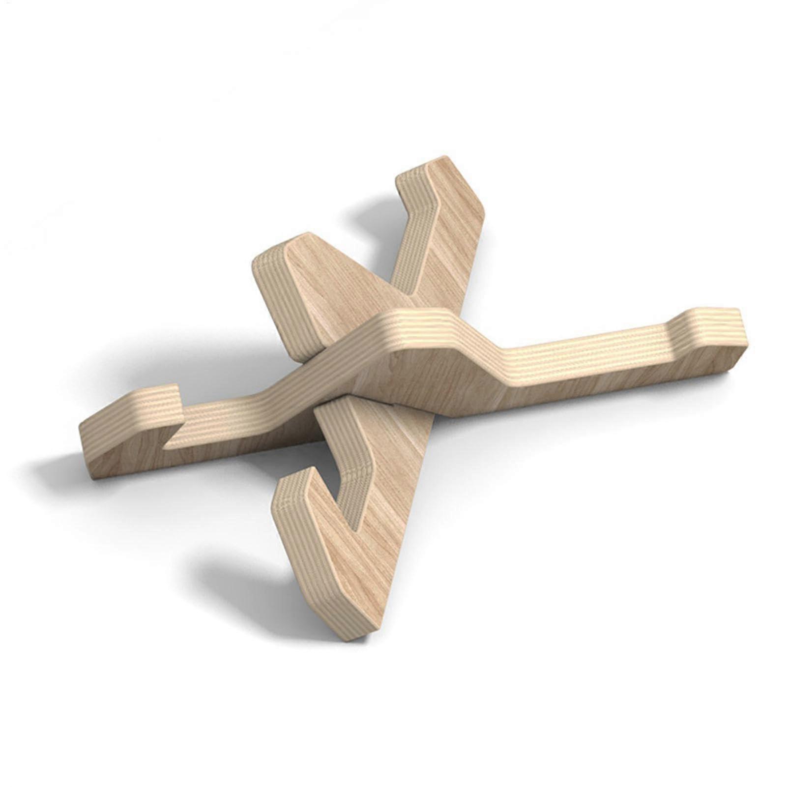 WallMount Snowboard Rack, Sturdy Hardware, Ideal for Enthusiasts and Collectors