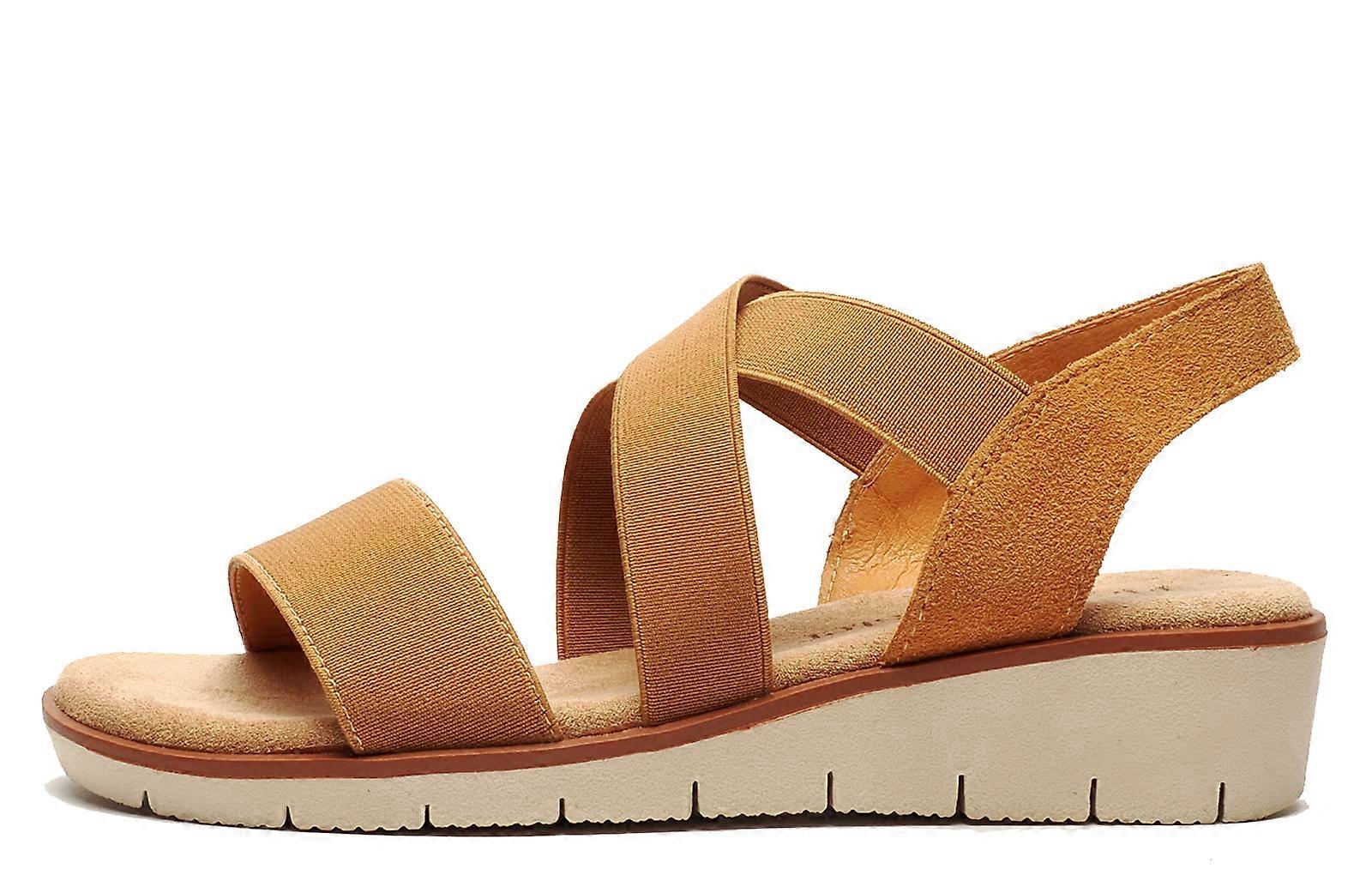 Fleet & Foster Freesia Memory Foam Sandals Tan