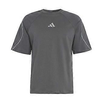 Camiseta Adidas Masculina Regular com Detalhes em Contraste